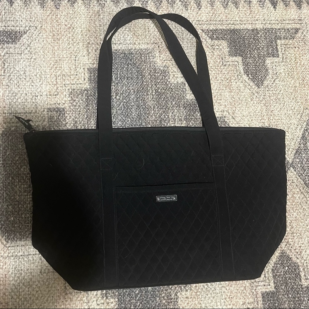 Vera Bradley overnight / travel bag